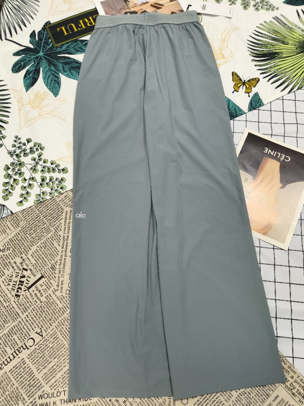 Steel Grey Suit Up Trouser From Alo Yoga💥Cool Girl Straight Leg Pants Regular😎 - Picture 3 of 8